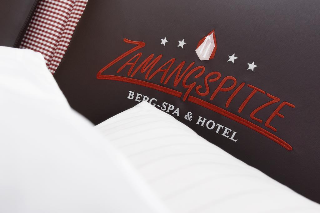 Berg-Spa & Hotel Zamangspitze Санкт Галенкирх Екстериор снимка