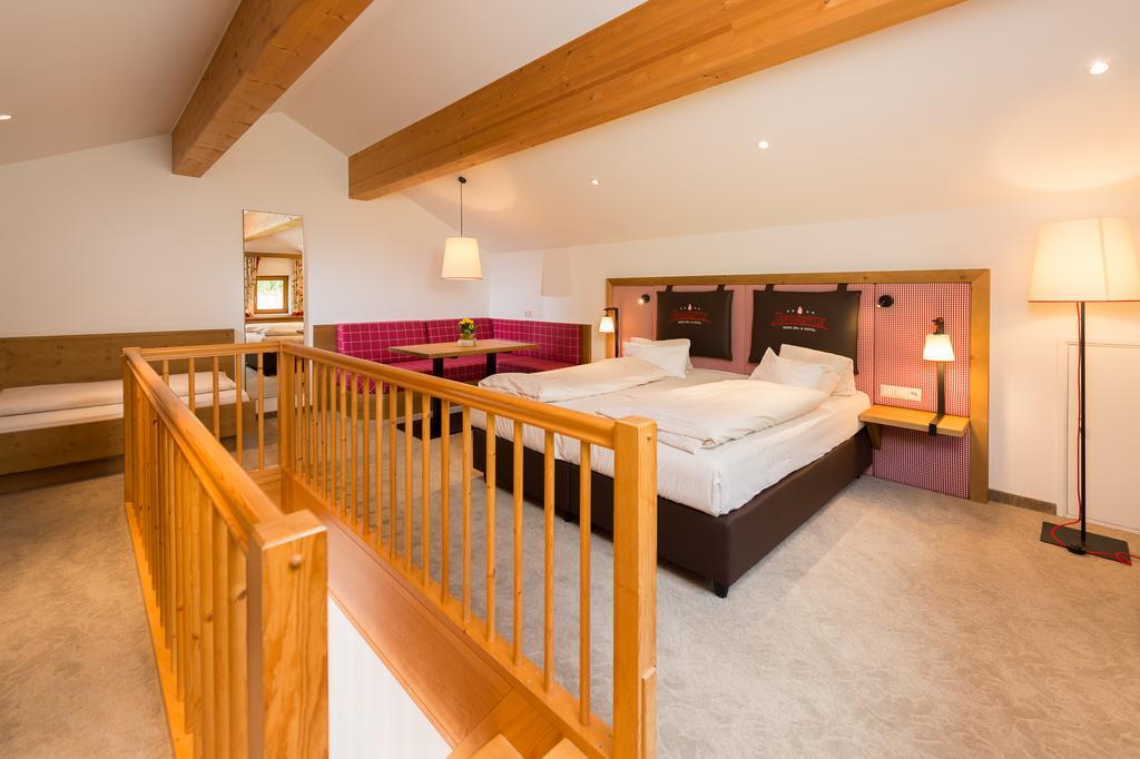 Berg-Spa & Hotel Zamangspitze Санкт Галенкирх Екстериор снимка