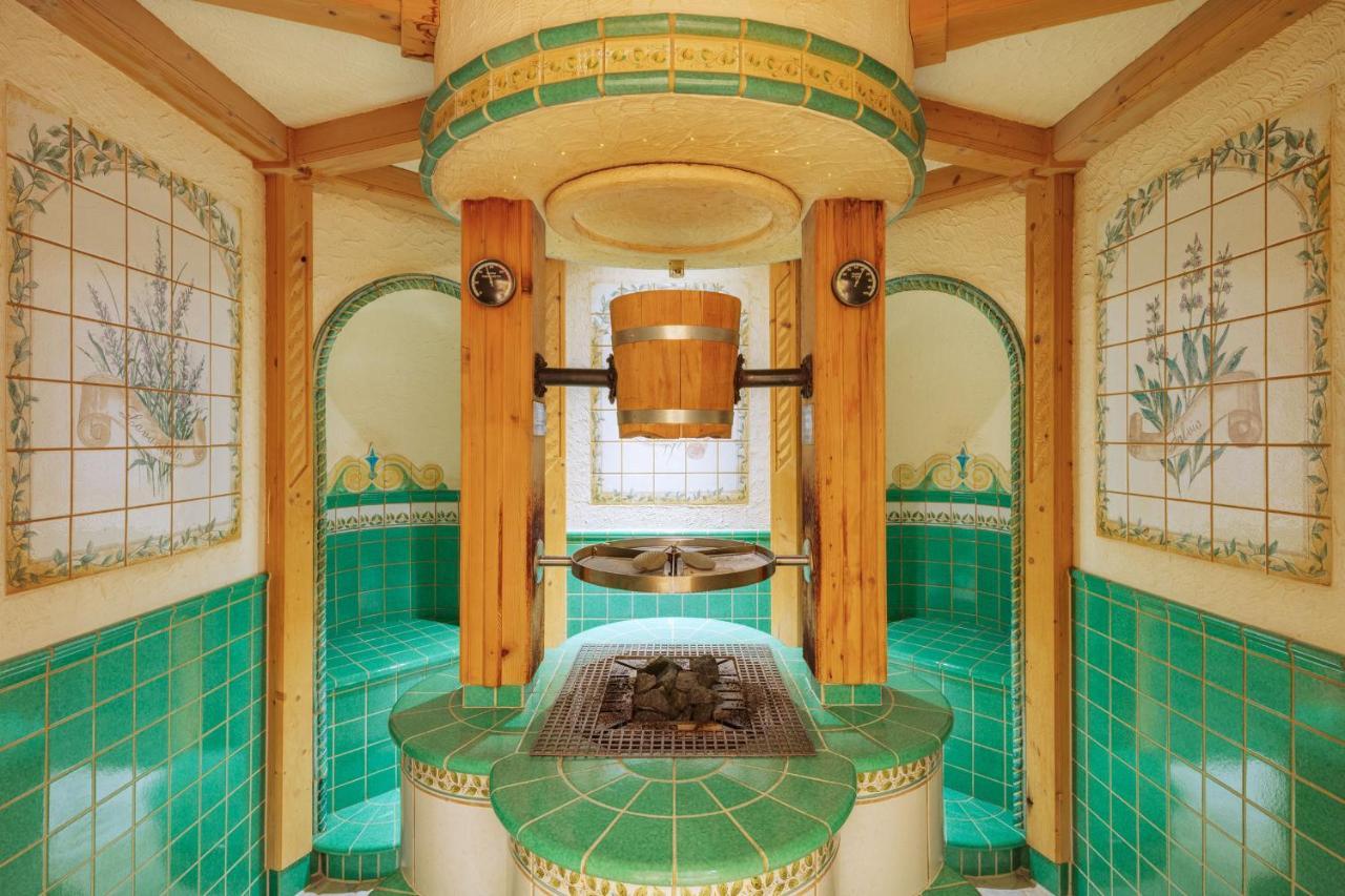 Berg-Spa & Hotel Zamangspitze Санкт Галенкирх Екстериор снимка